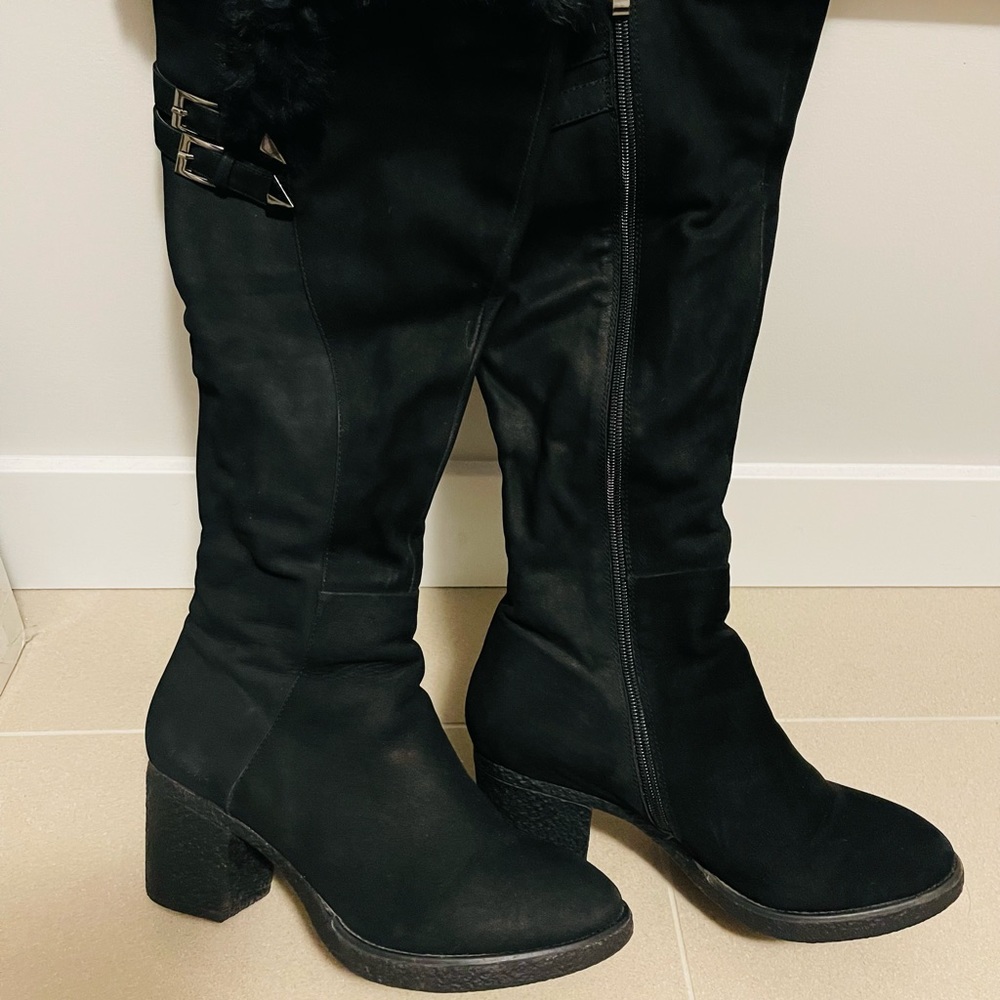 Maud Frizon good condition over knees winter boots
